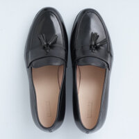 Tassel loafer