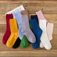 Tất len dài viền sọc