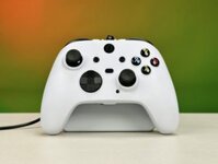 Tay Cầm Chơi Game A102L Có Dây, Form Dáng Xbox Chơi FC ONLINE, PC, Laptop Có Rung Fullbox – MÀU TRẮNG BẢN CŨ LƯỚT 2ND