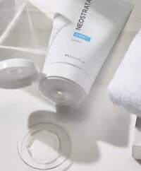 Tẩy da chết cho da dầu mụn NeoStrata Gel Plus AHA 15 - TDC NS