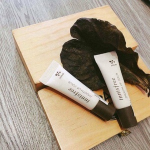 Tẩy da chết môi Innisfree Smooth Lip Scrub