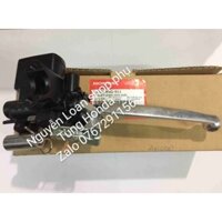 TAY DẦU XE AIR BLADE ĐỜI ĐẦU HÃNG HONDA"TAY DẦU XE AIR BLADE ĐỜI ĐẦU