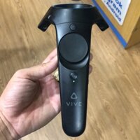 Tay điều khiển HTC Vive