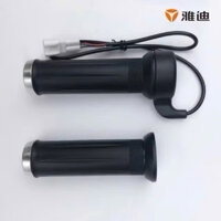 Tay ga xe điện yadea x5 hàng chính hãng rắc tam giác (1 đôi)