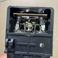 TAY MỞ CỬA TRONG  DAEWOO MAGNUS