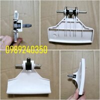 Tay nắm cửa máy giặt Electrolux 7kg EWF 771 hàng tháo máy dùng tốt