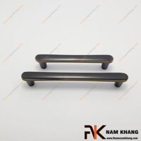 Tay nắm tủ dạng thanh màu đồng đen viền vàng NK455D-BCF  (2 vít cách 96mm, Màu Đen Vàng)