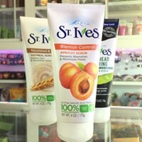 Tẩy Tế Bào Chết Dưỡng Da Trị Mụn St.Ives Blemish Control Apricot Scrub