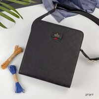 TĐC17 Túi Đeo Chéo Nam Gucci