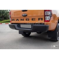 Tem chữ Ranger dán sau xe Ford Ranger 2022