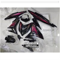 Tem Exciter 150. Tem RC 2019 hồng, xe đen. Chất liệu crom. Chỉnh sửa theo yêu cầu. Sắc nét, bền màu, chống nước P1