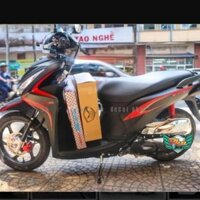 tem rời chỉ đỏ Vision xe đen nhám 1