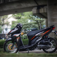 Tem Rời Dán Xe Vario 150 2018 Mẫu Chỉ Cam Trắng Đen Mẫu Mới Cực Độc