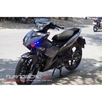 Tem Trùm Exciter 150 Yamaha Đen Trắng
