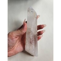 Thach anh trang dạng trụ dài semi polished 299gram