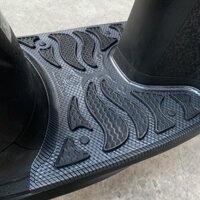 Thảm Để Chân Vision 2025/2022/2023/2024/2021 Nhựa CacBon Cao Cấp Chống Trơn Trượt Chân