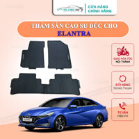 Thảm lót sàn Elantra bằng cao su đúc cao cấp, không mùi, chuẩn form, dễ lau chùi.