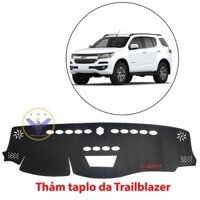 Thảm taplo da vân cacbon / Nhung chống nắng xe Chevrolet Trailblazer