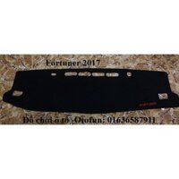 Thảm taplo xe innova 2017 giá 150k