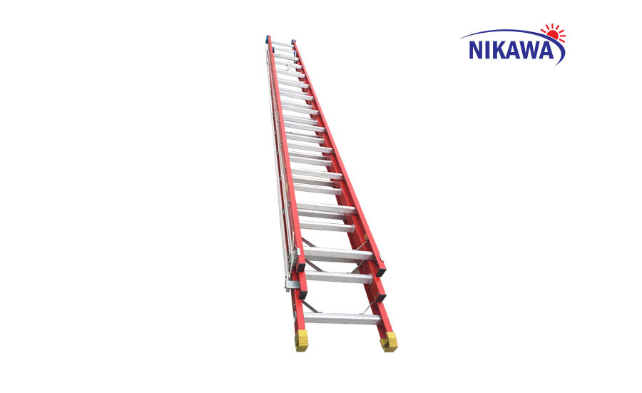 Thang cách điện ba đoạn Nikawa NKL-110, 1100cm
