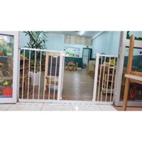 Thanh chắn cầu thang, thanh chắn cửa không cần khoan tường