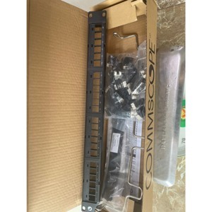 Thanh đầu nối Patch Panel 24 cổng Cat5 PN 760237040