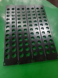 Thanh jack 24l lỗ 50k/thanh,sắt 1.2ly,sơn tĩnh điện