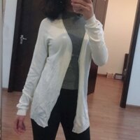 Thanh lý áo cardigan Stradivarius auth, newtag