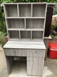 Thanh Lý Bàn Học Sinh Có Kệ Sách Mới 95%