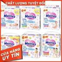 Thanh lý bỉm merries/moony/ youli dán/ quần size nb96 s88 m68 l58 rách vỏ