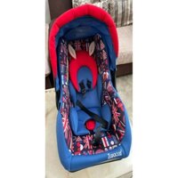 Thanh lý ghế ngồi ô tô kiêm nôi xách tay Zarosco