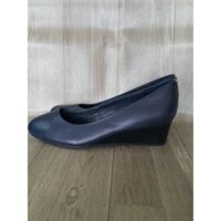 Thanh lý giày clarks da thật size 37 new