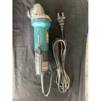 Thanh lý máy mài cầm tay Makita M9533B,công suất 720W
