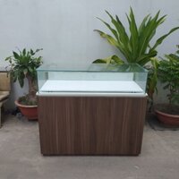 Thanh lý tủ kính trưng bày 1m2 giá rẻ