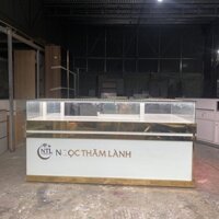 Thanh lý tủ trưng bày chữ L giá rẻ