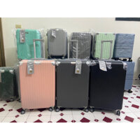 Thanh lý vali vỡ size 28 đựng 30-35kg lỗi vận chuyển
