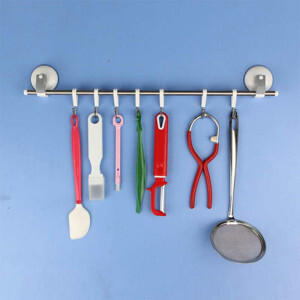 Thanh treo và móc Inox đa năng hít tường KM 1125