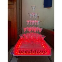 Tháp Ly xoay 5 Tầng mica Có chế độ đèn 7 màu