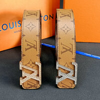 Thắt lưng da bò hai lớp mạ kim cương sang trọng Louis Vuitton