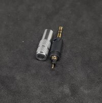 Thay Connector Sennheiser HD598