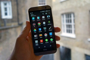 Thay màn hình HTC One M8