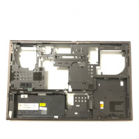 Thay vỏ mặt D cho laptop dell M6700 zin tháo máy