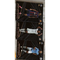 thẻ cầu thủ bóng đá black