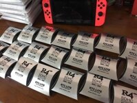 Thẻ r4 dùng để chơi game nintendo ds cho các máy ds và 2ds/3ds