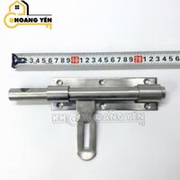 Then chốt cài cửa cổng, khoá cửa ngang có tay cầm lưỡi gà bằng inox không han gỉ, bền bỉ chắc chắn