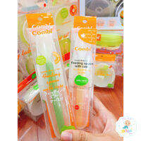 Thìa ăn dặm Combi silicone mềm kèm hộp đựng vệ sinh cho bé tập ăn dặm -Diệp Anh Baby