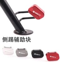 Thích hợp cho không. 9 F90M F90 FZMIX F2Z110 MMAX90110P Sửa Đổi Xe Điện Bên Khung Đá Phụ Kiện