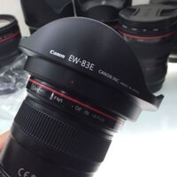 Thích hợp cho tấm che nắng ống kính Canon EF17-40mm 17-40mm F / 4L USM phụ kiện Tấm che nắng EW-83E