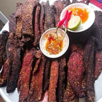 Thịt lợn gác bếp