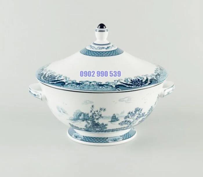 Thố 22 cm + nắp – Hoàng Cung – Hồn Việt